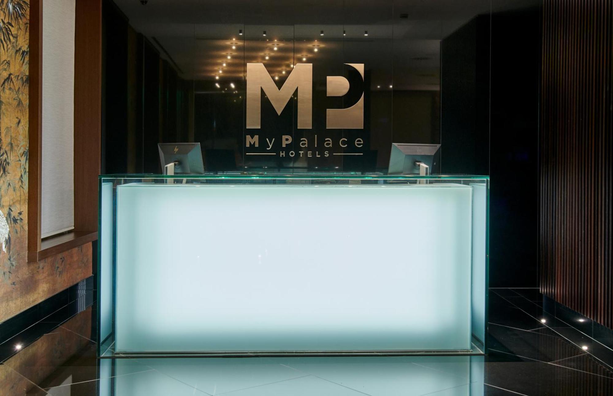 Hotel Mypalace León Exteriör bild